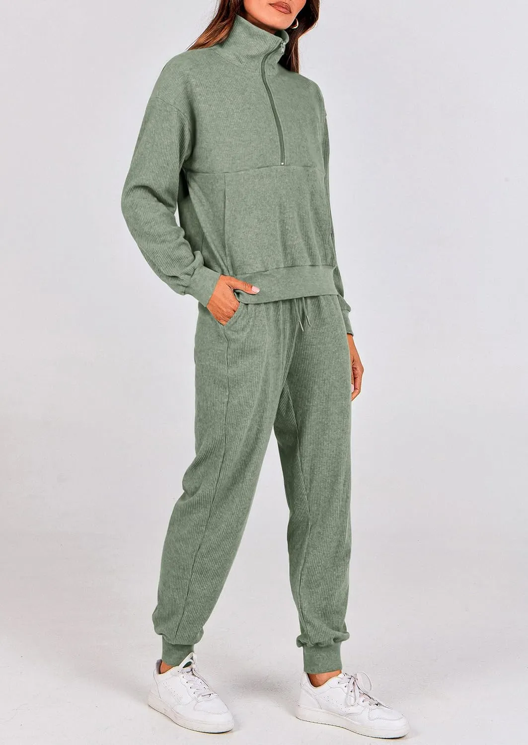 PRETTYGARDEN Womens 2 Piece Sweatsuits Set Long Sleeve Half Zip Pullover Sweatshirt Joggers Sweatpants Fall Outfits Tracksuit